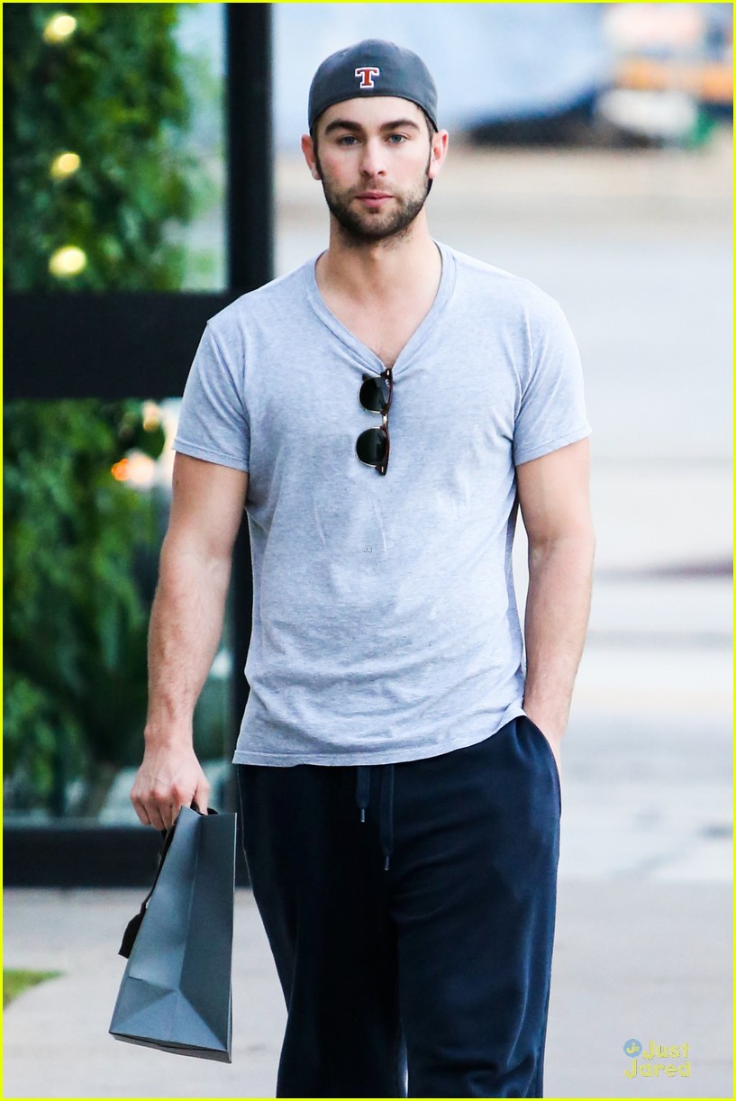 chace crawford im not singing on glee 100th episode 06