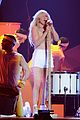 ellie goulding performs medley brit awards 2014 watch now 03