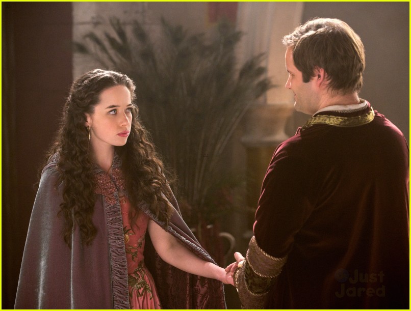 toby regbo francis and lola grow closer on reign 06