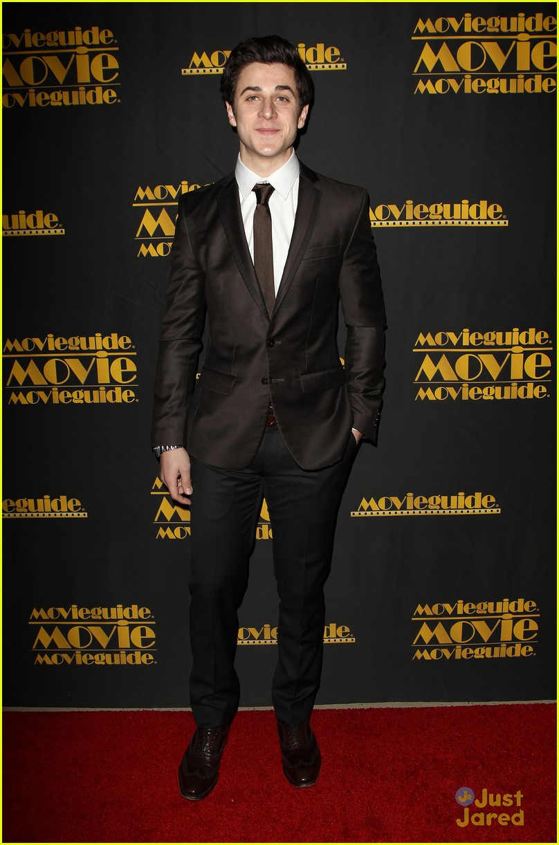 david henrie jacob latimore suit up for movieguide awards 05