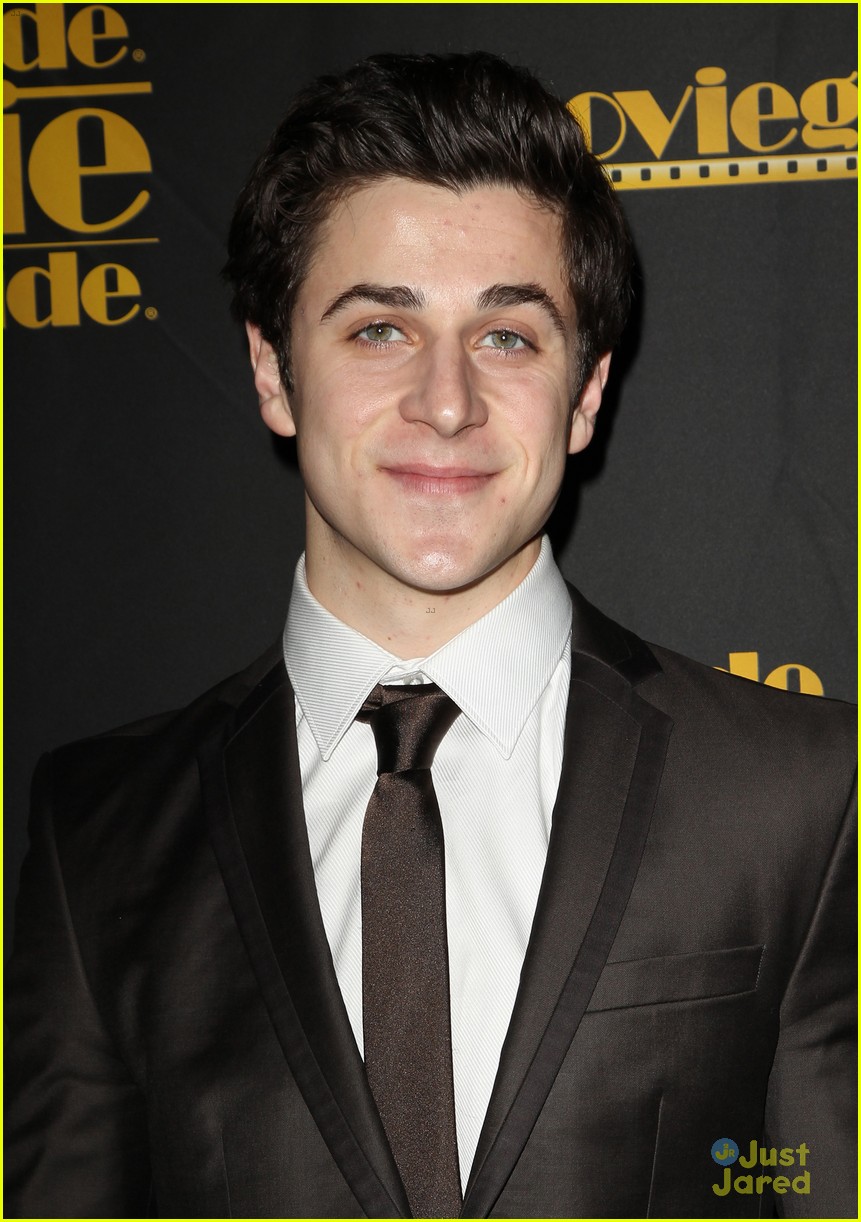 david henrie jacob latimore suit up for movieguide awards 08