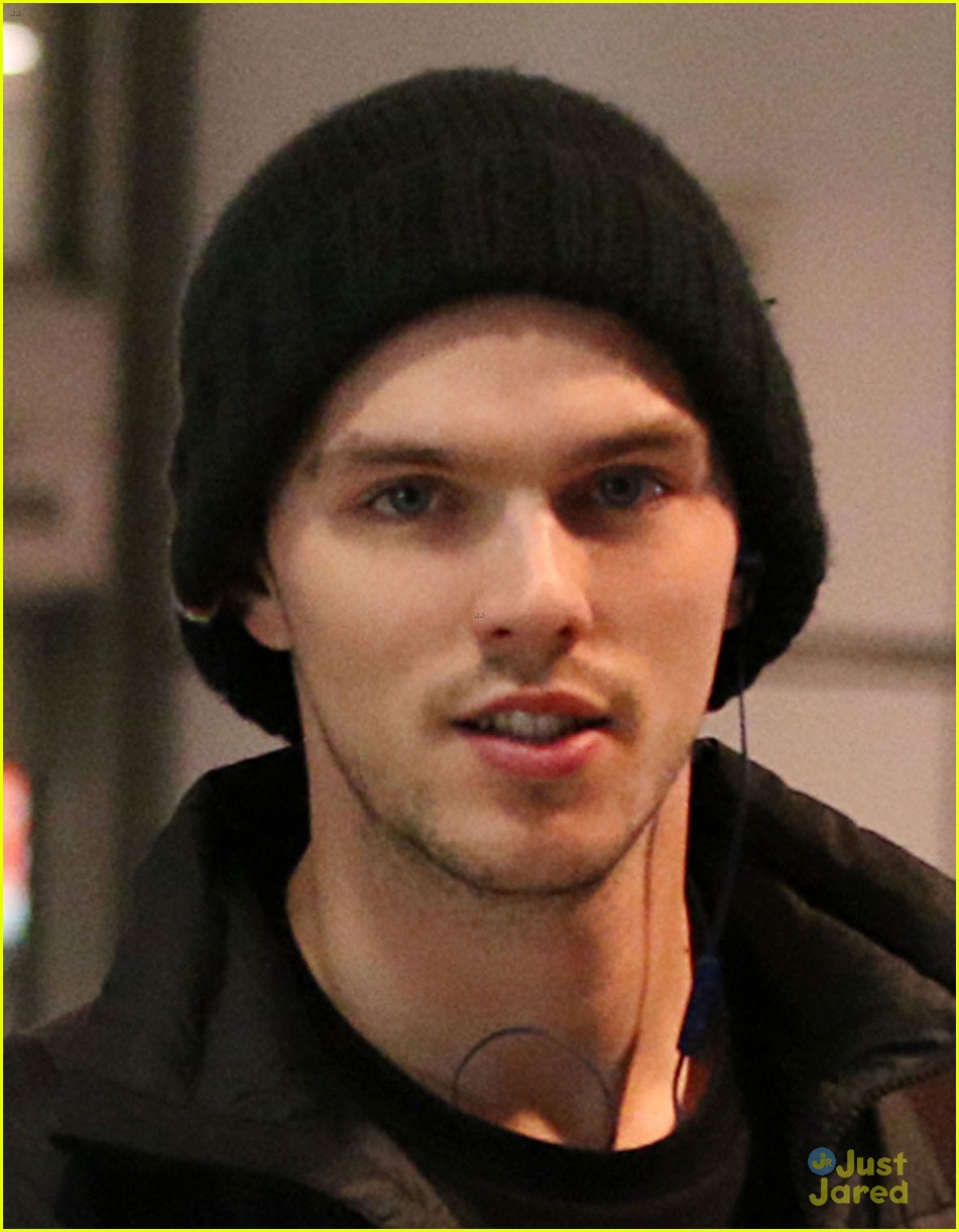 nicholas hoult arrives in montreal for x men re shoots 02
