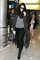 kendall jenner plays tourist in paris 09