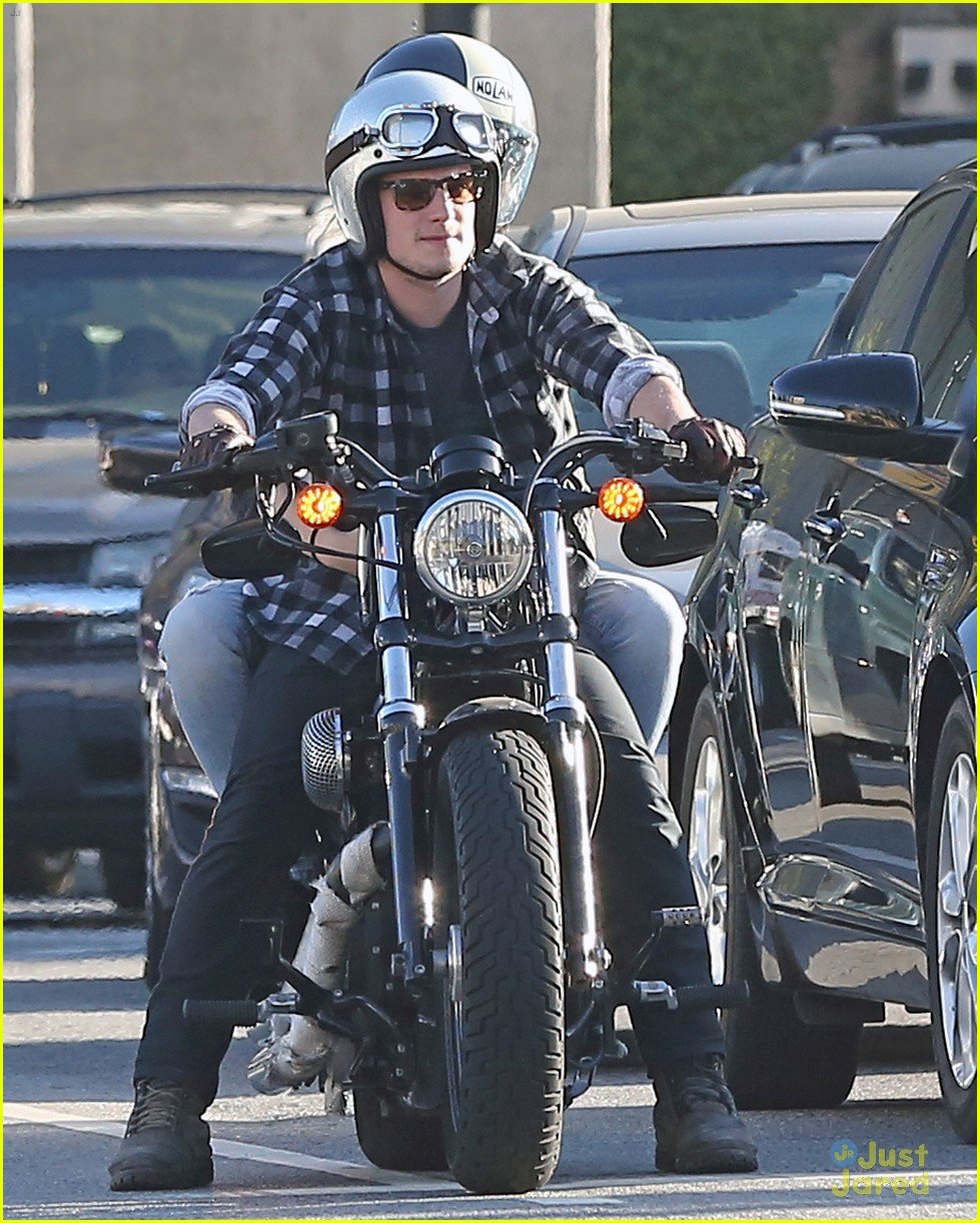 josh hutcherson motorcycle spin with mystery gal 04