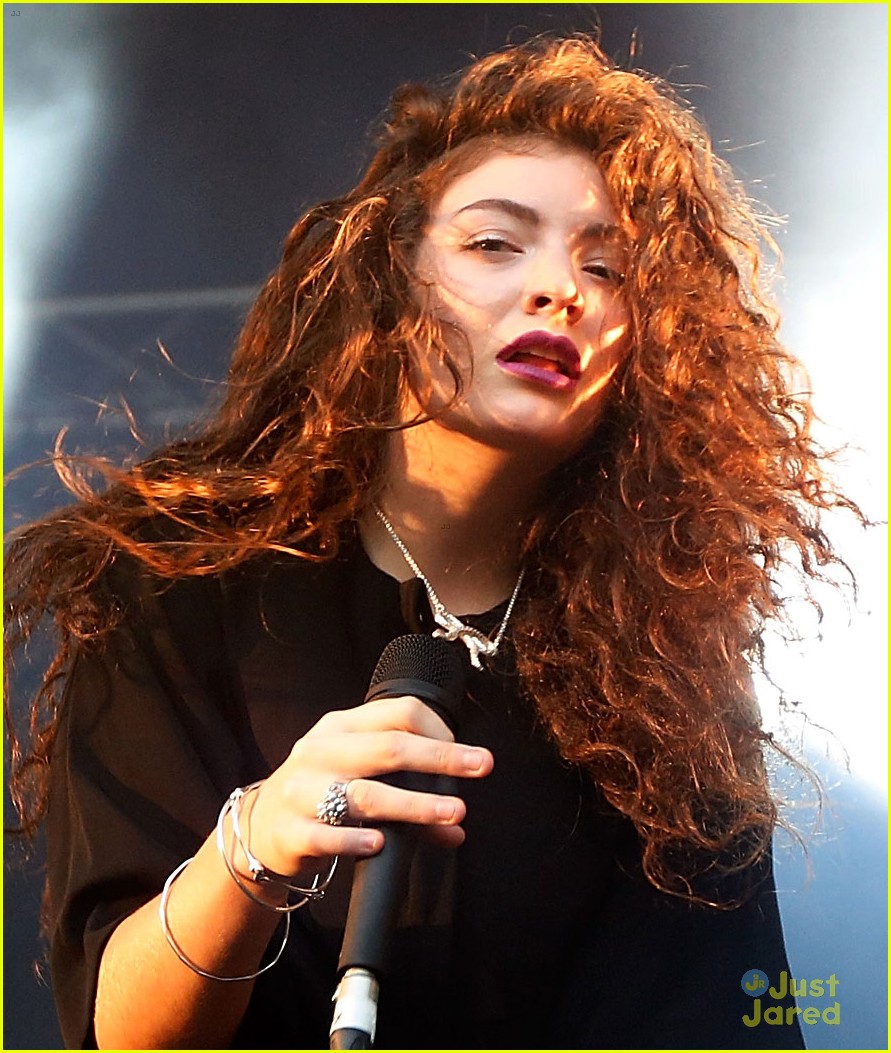 lorde did not post her music on 4chan 01