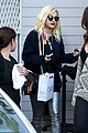 rita ora takes driving lessons in los angeles 20