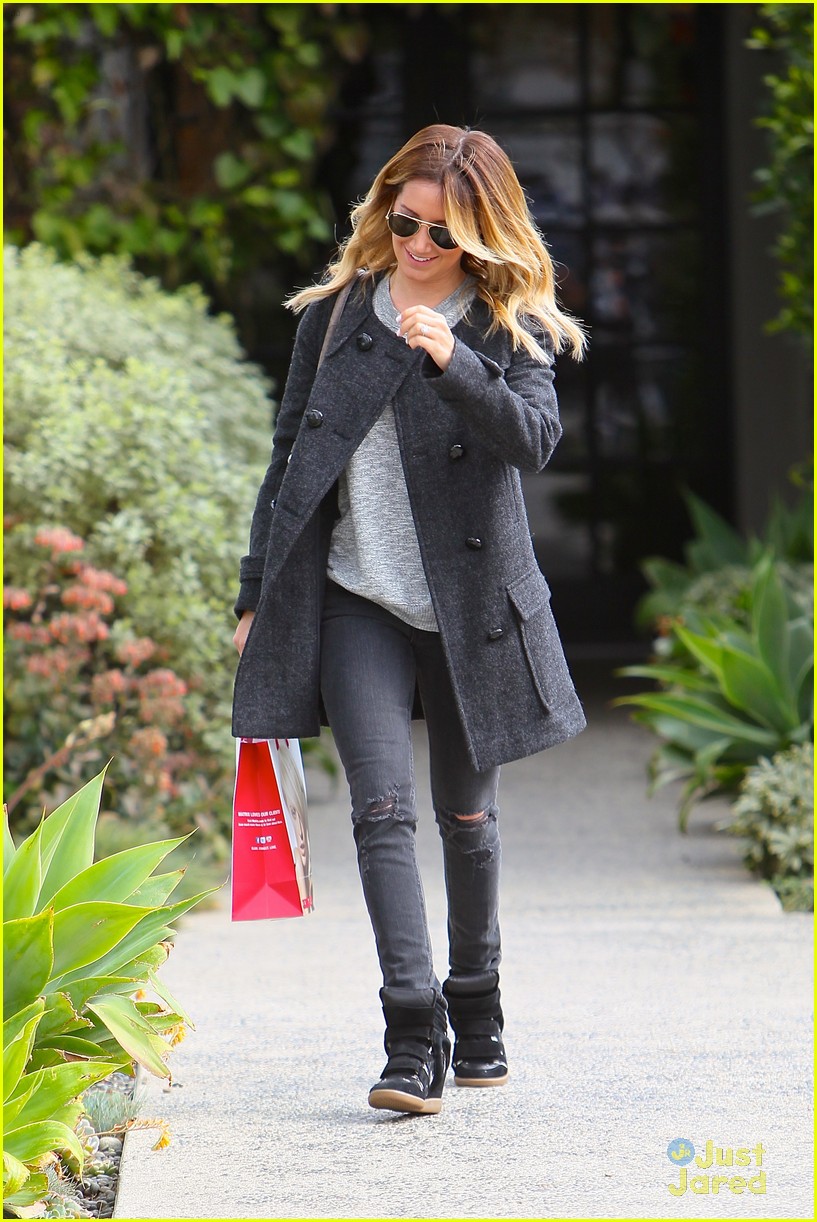 ashley tisdale andy lecompte stop 05