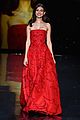 victoria justice red dress fashion show 2014 07