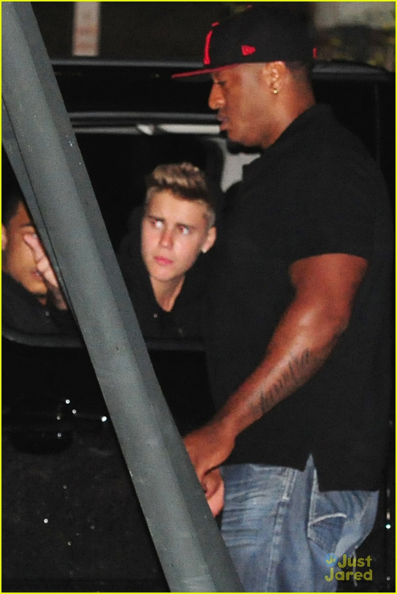 justin bieber jets out miami 03