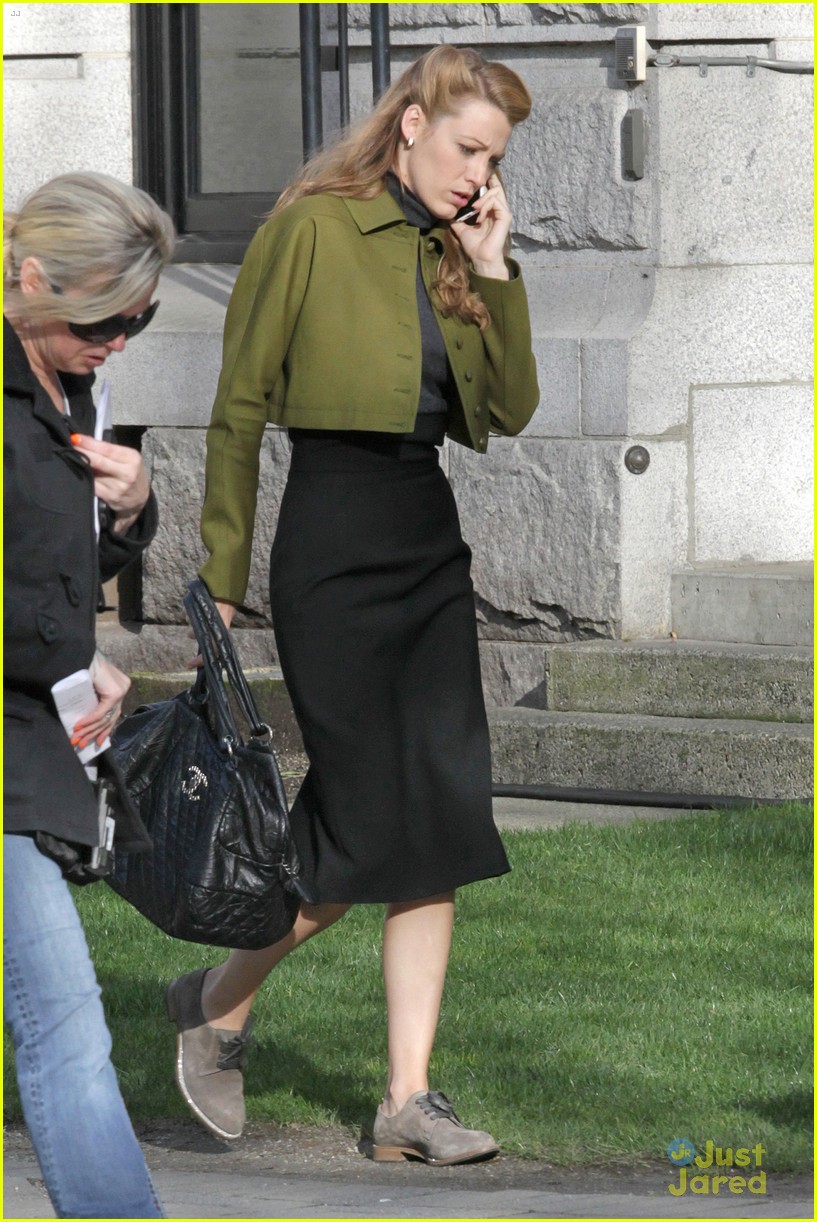 blake lively age of adaline night shoot vancouver art gallery 08