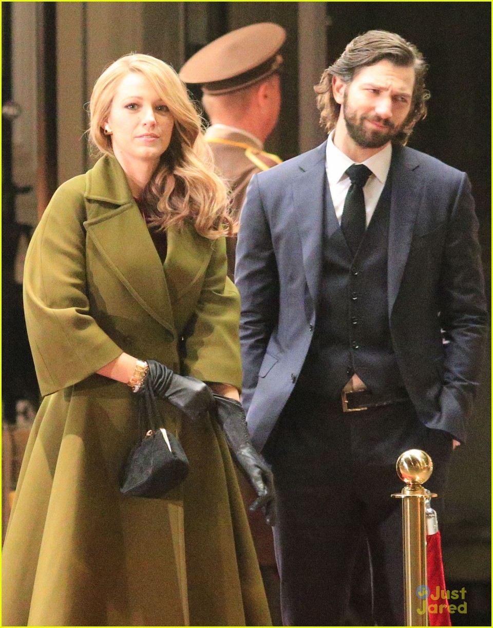 blake lively age of adaline night shoot vancouver art gallery 17