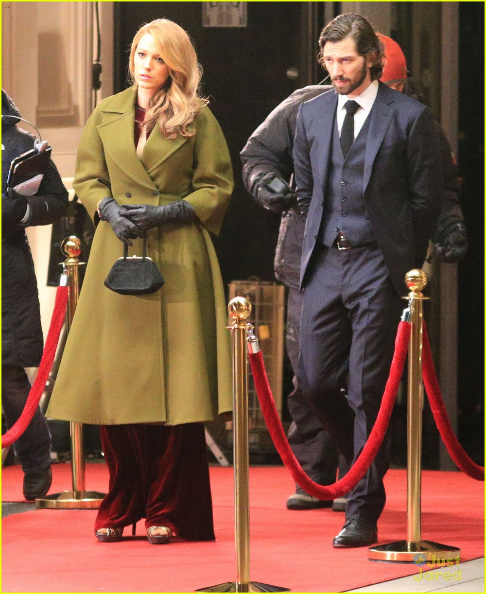blake lively age of adaline night shoot vancouver art gallery 18