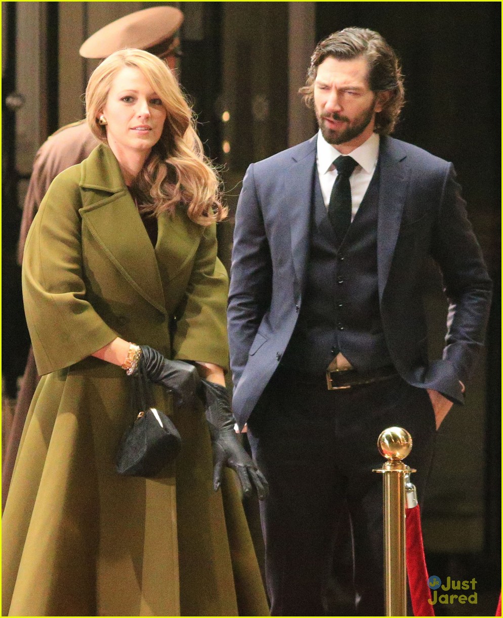blake lively age of adaline night shoot vancouver art gallery 28