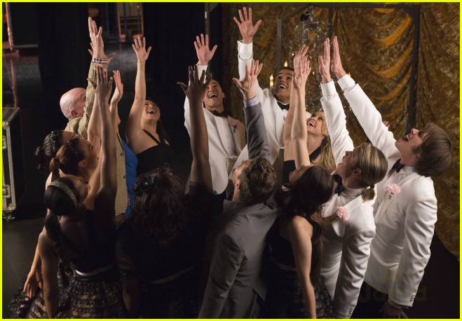 glee city of angels preview 01