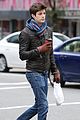 grant gustin rock scarf better than anyone 05