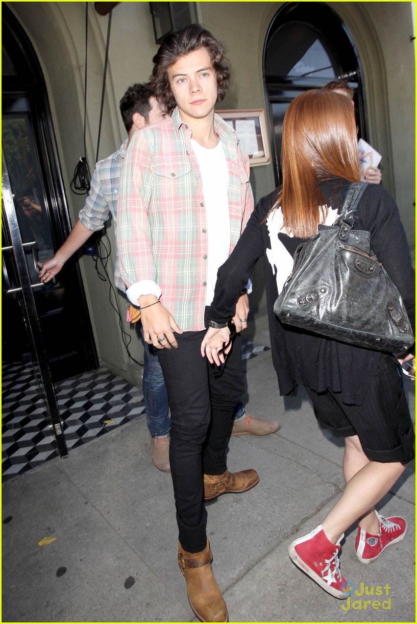 harry styles weho lunch sea of paps 03