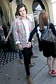 harry styles weho lunch sea of paps 10