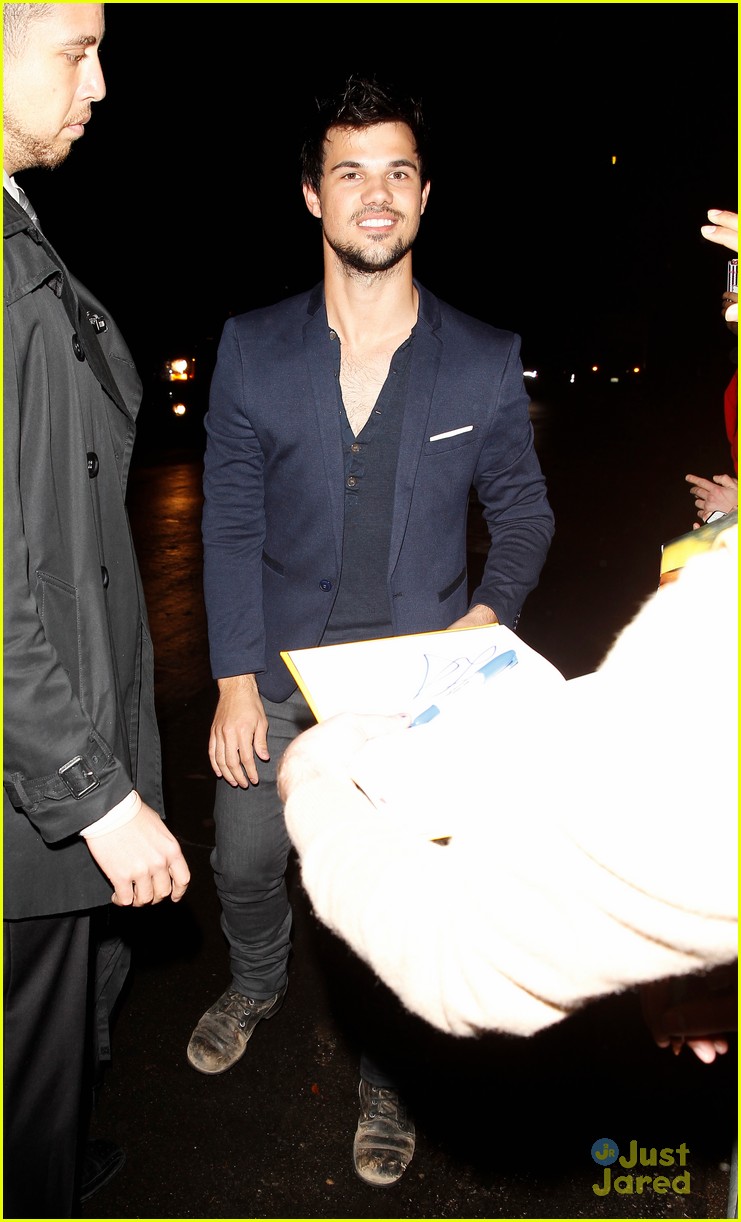 taylor lautner pre oscar party brentwood 05