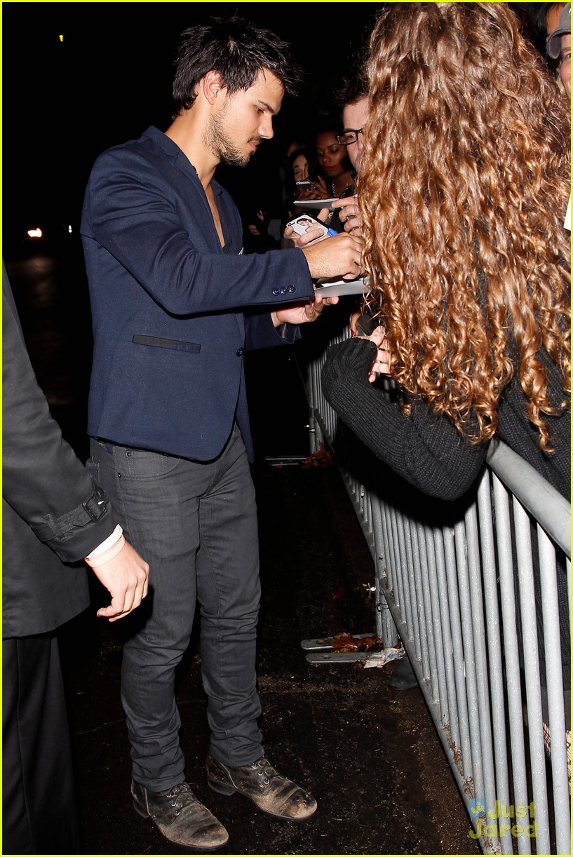 taylor lautner pre oscar party brentwood 08