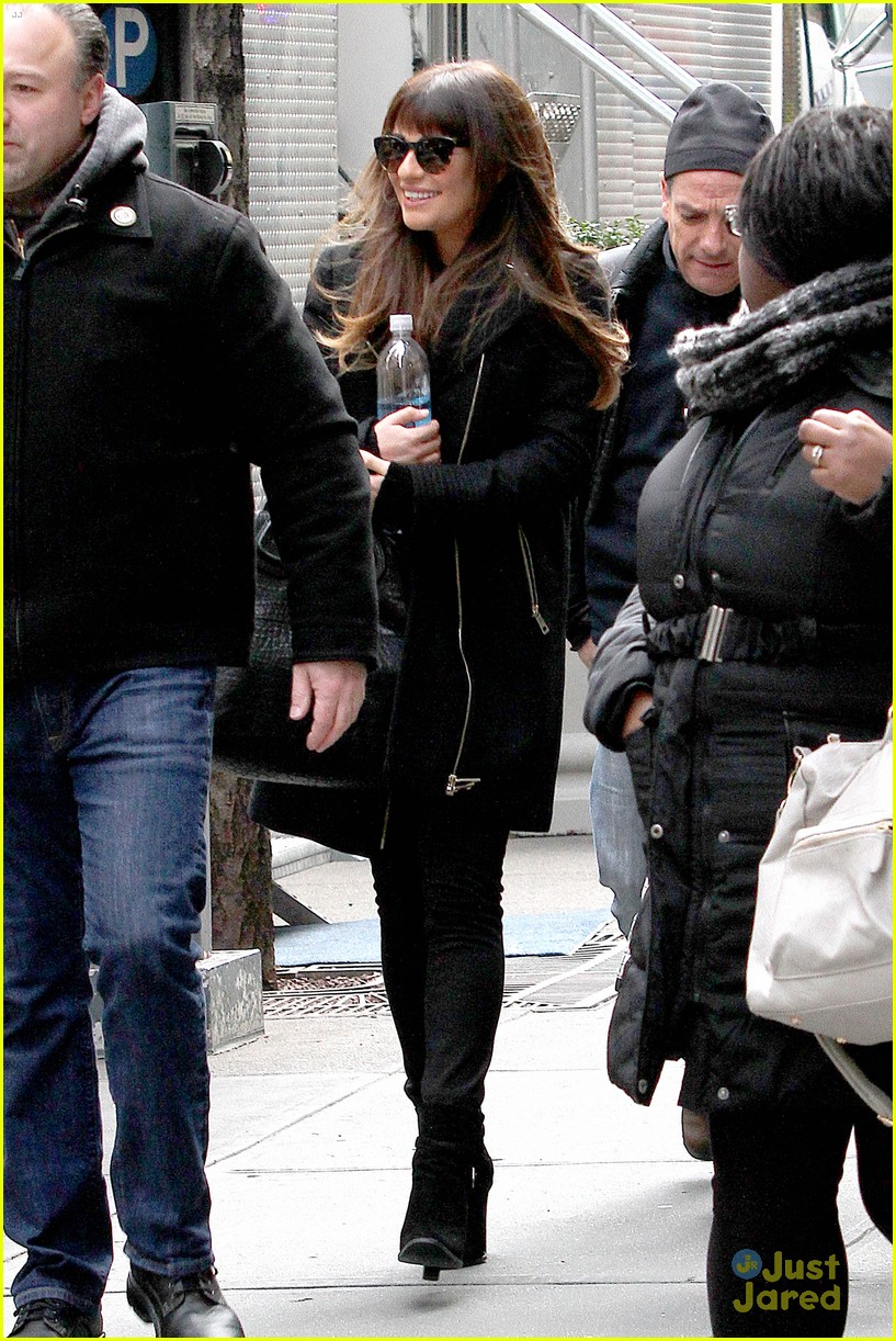lea michele so excited to be back in nyc filming glee 03