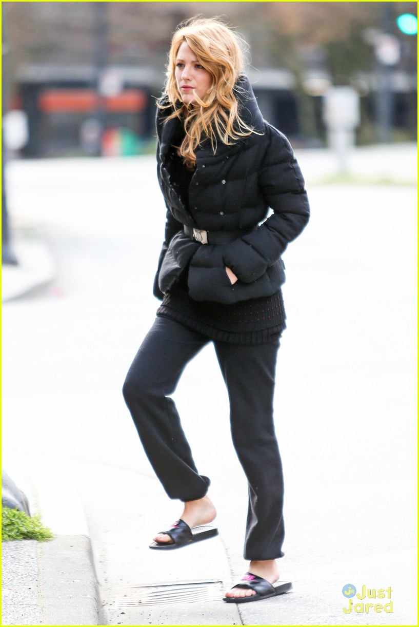 blake lively up all night filming02