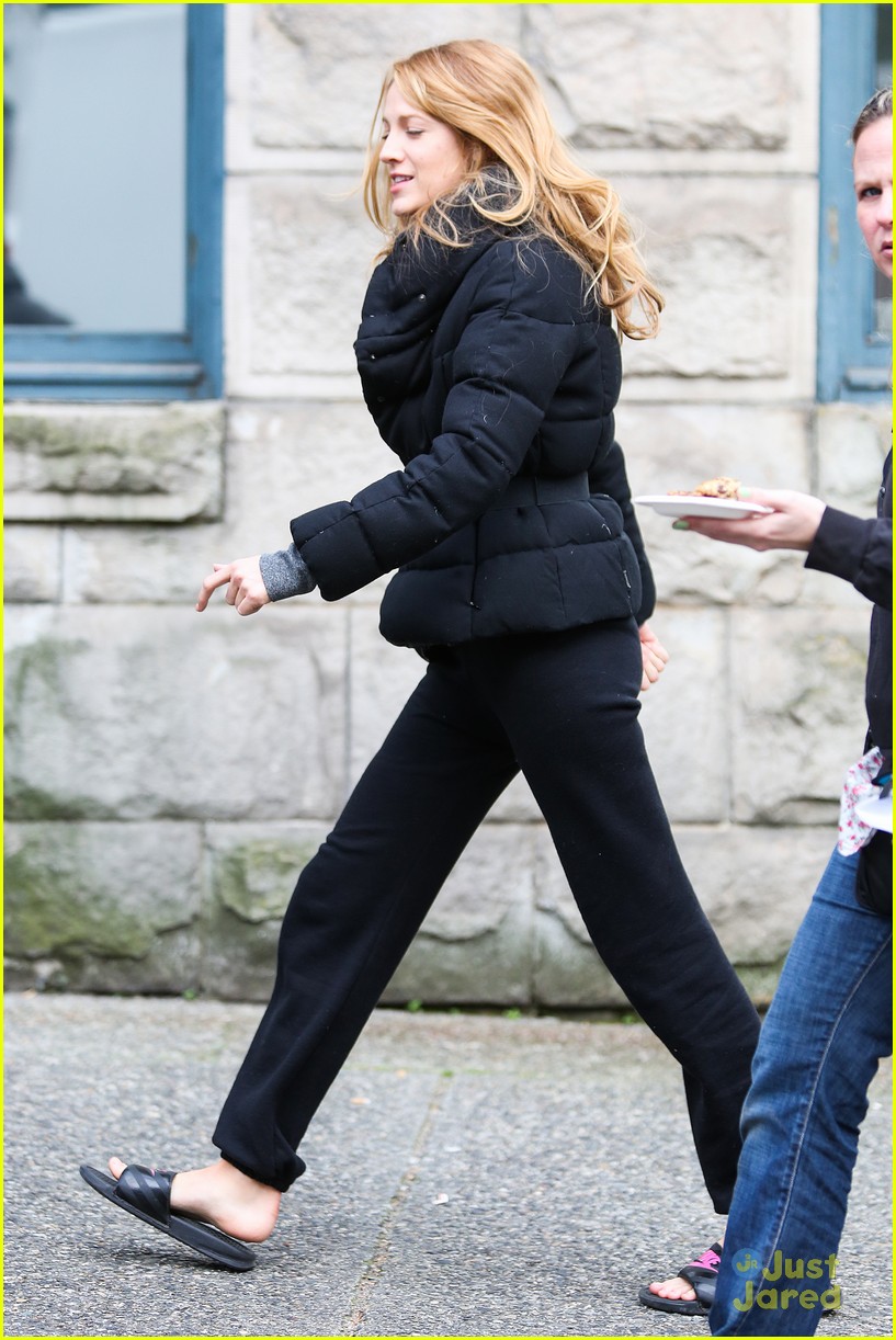 blake lively up all night filming05
