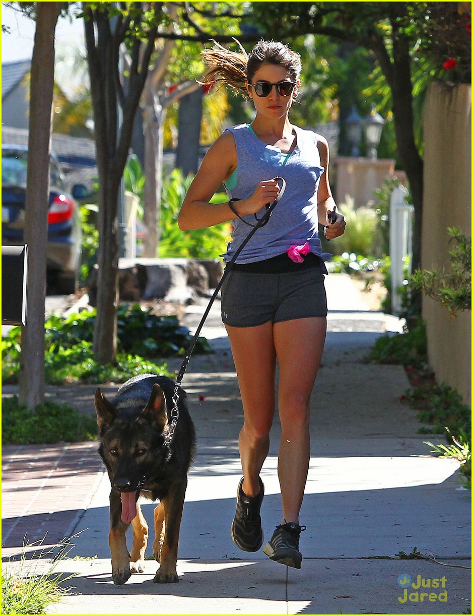 nikki reed spotted first time since split with paul mcdonald07