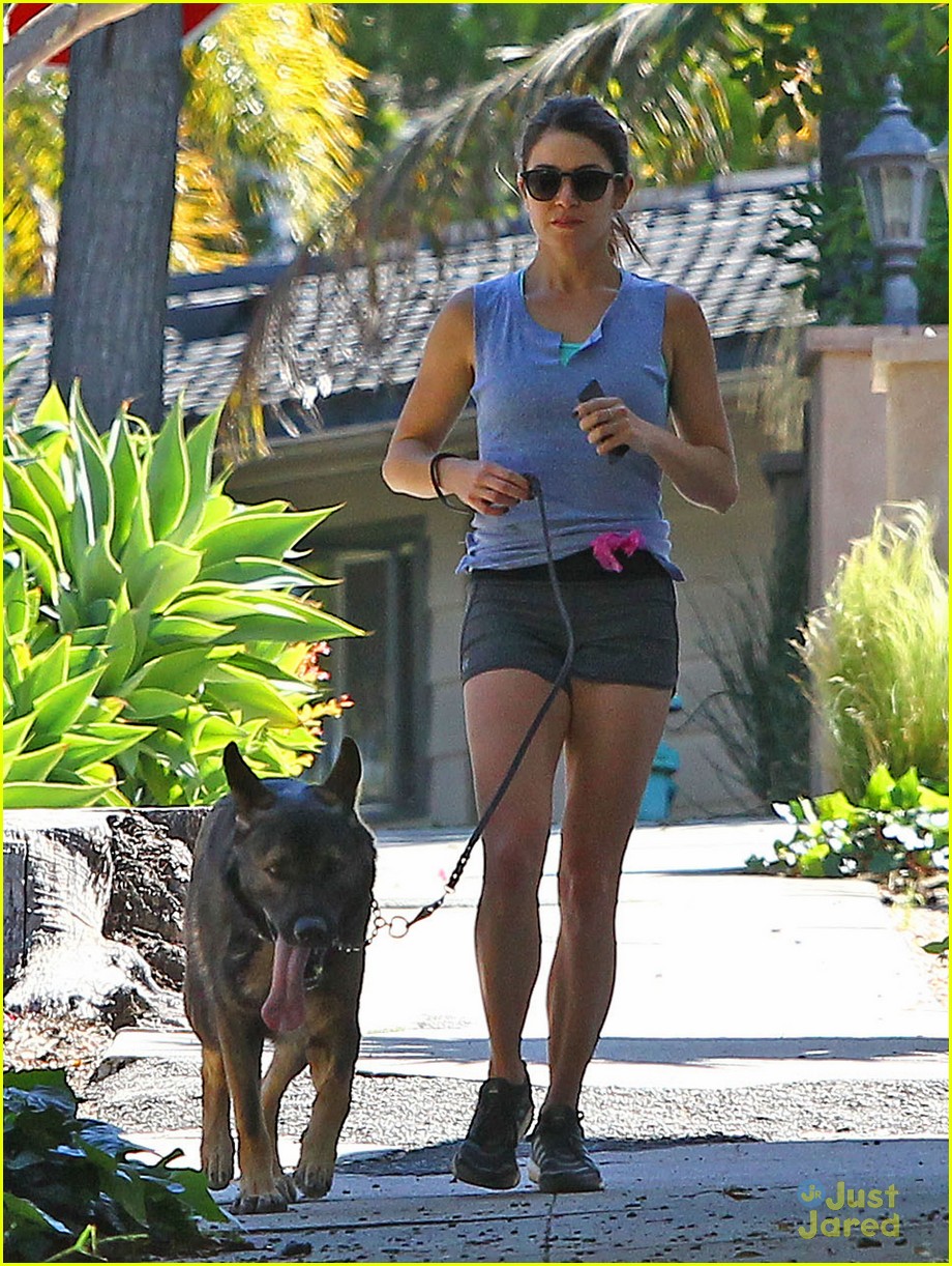 nikki reed spotted first time since split with paul mcdonald17