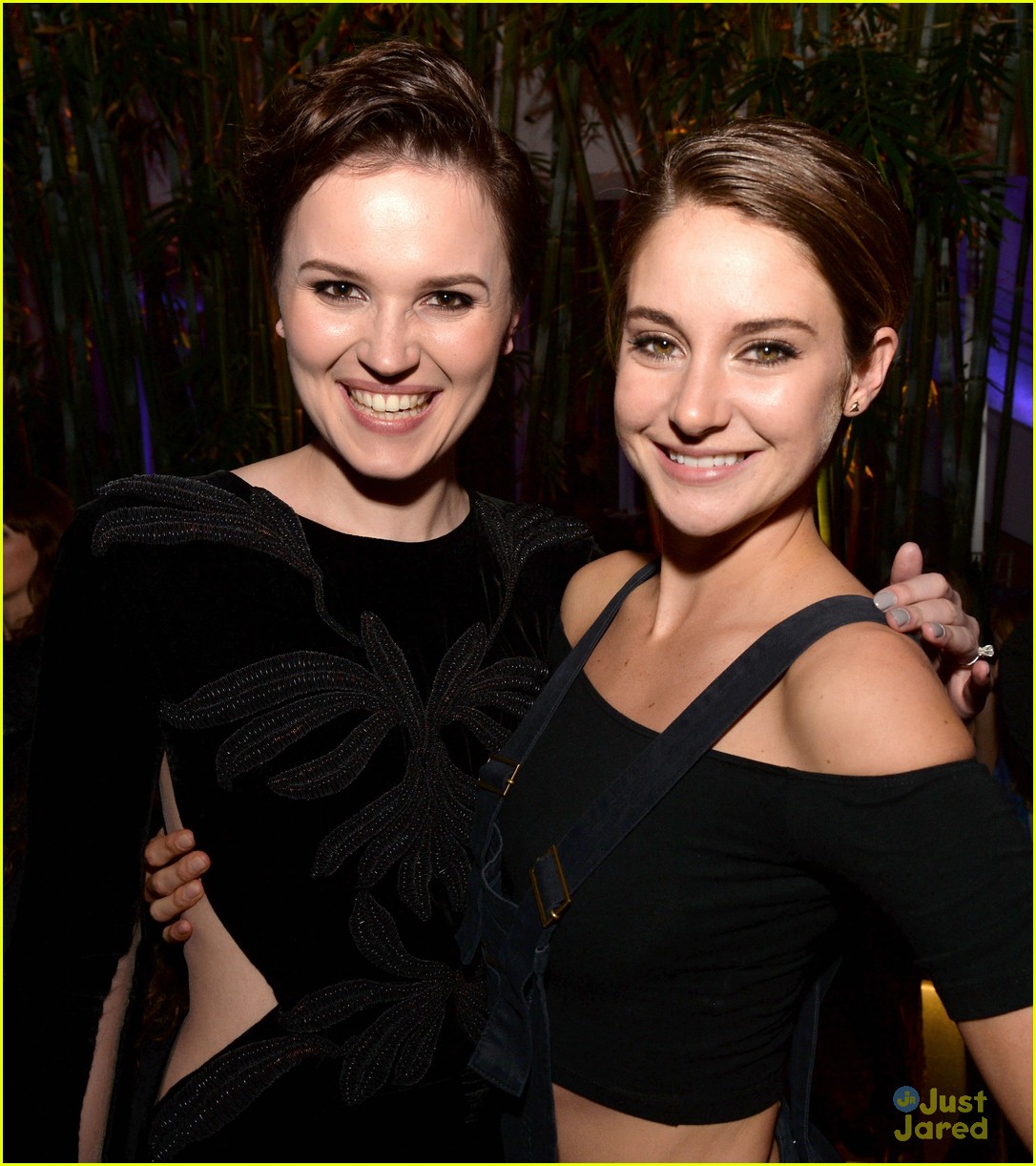 shailene woodley switches overalls divergent premiere after party 09