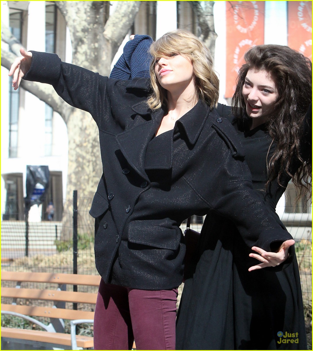 taylor swift lorde show some fun attitude in nyc 05