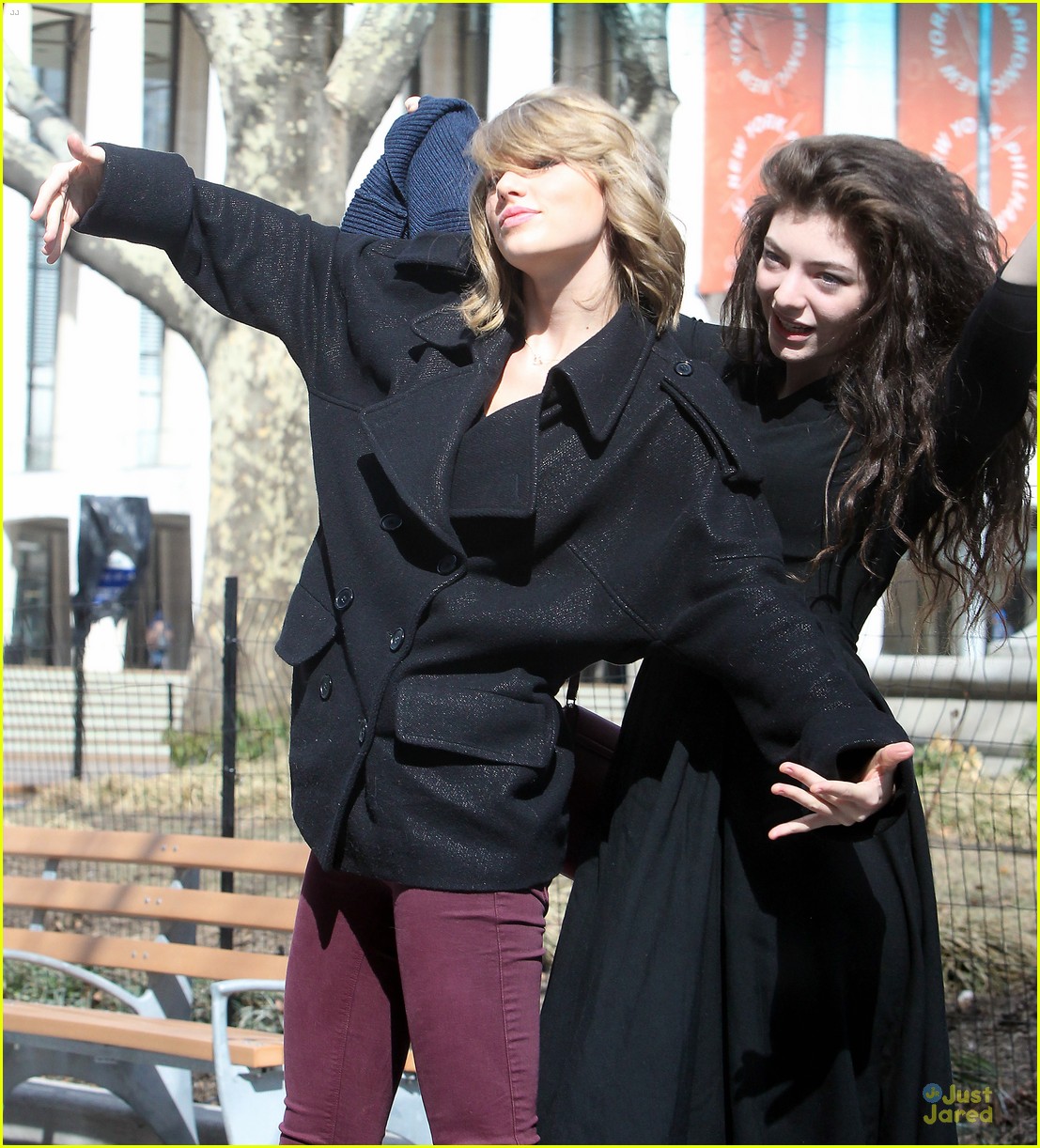 taylor swift lorde show some fun attitude in nyc 07