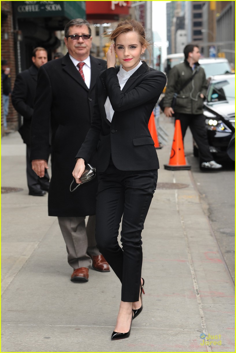 emma watson suit late show with david letterman 07