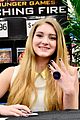 willow shields extra dvd signing 02