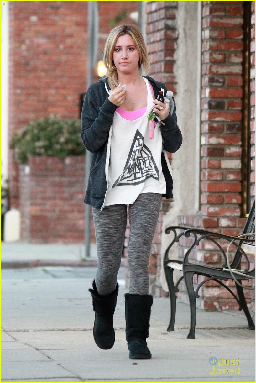 ashley tisdale so excited upcoming tbs show 06