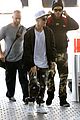justin bieber chats up protester at lax airport 05