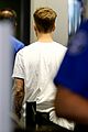 justin bieber chats up protester at lax airport 26