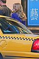 blake lively grabs cab chinatown age of adaline 32