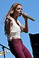 danielle bradbery puts on a rocking show at stagecoach 201405