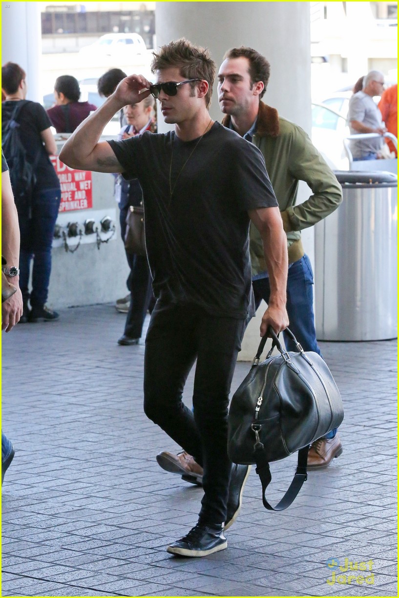 zac efron bed head hair arrival 14