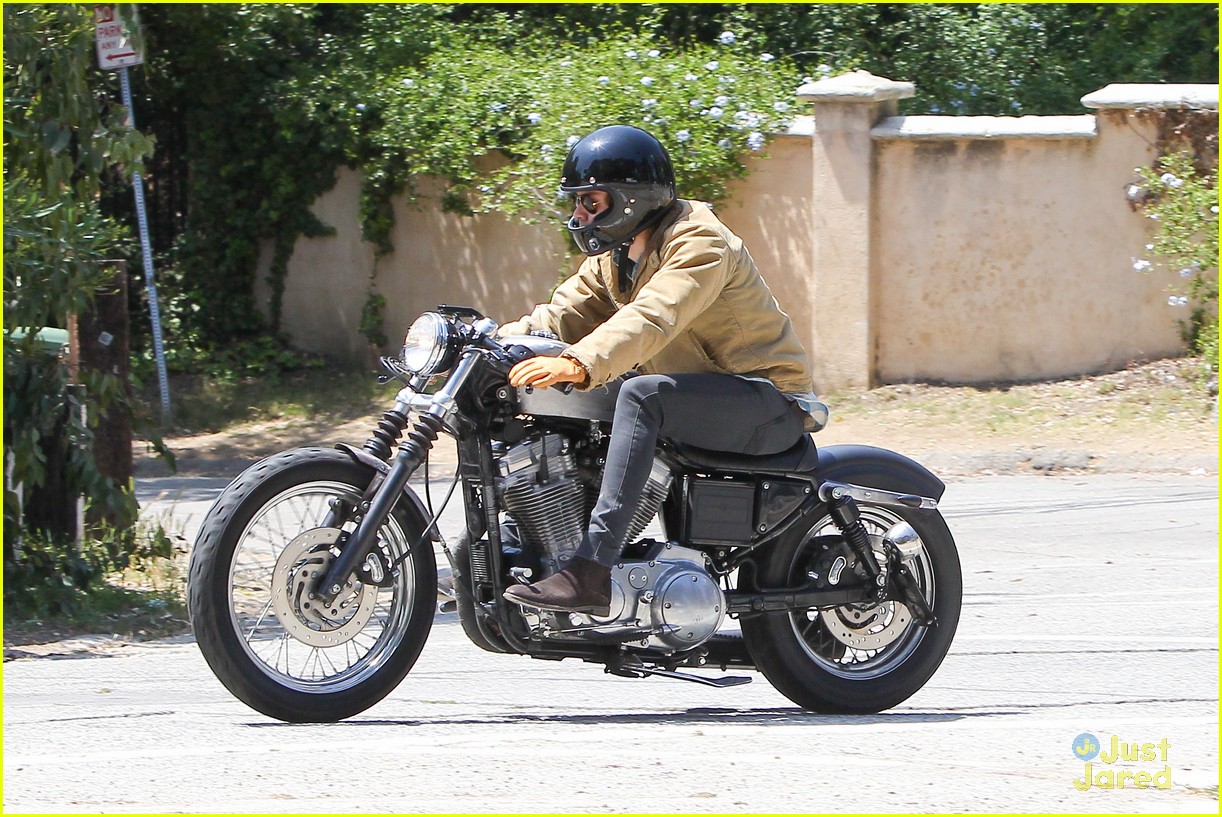 harry styles one hot motorcycle man 03