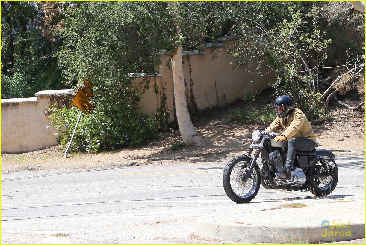 harry styles one hot motorcycle man 14
