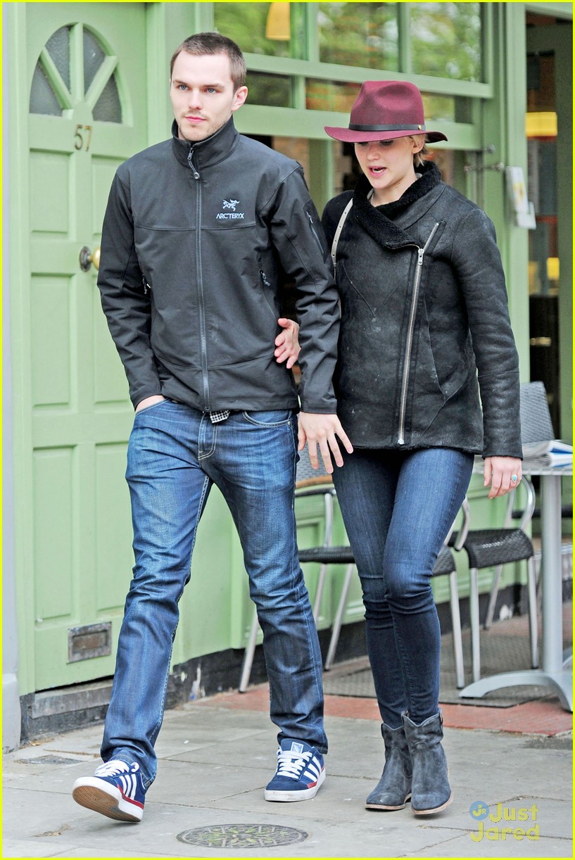 jennifer lawrence nicholas hoult hold hands look so in love in london 01