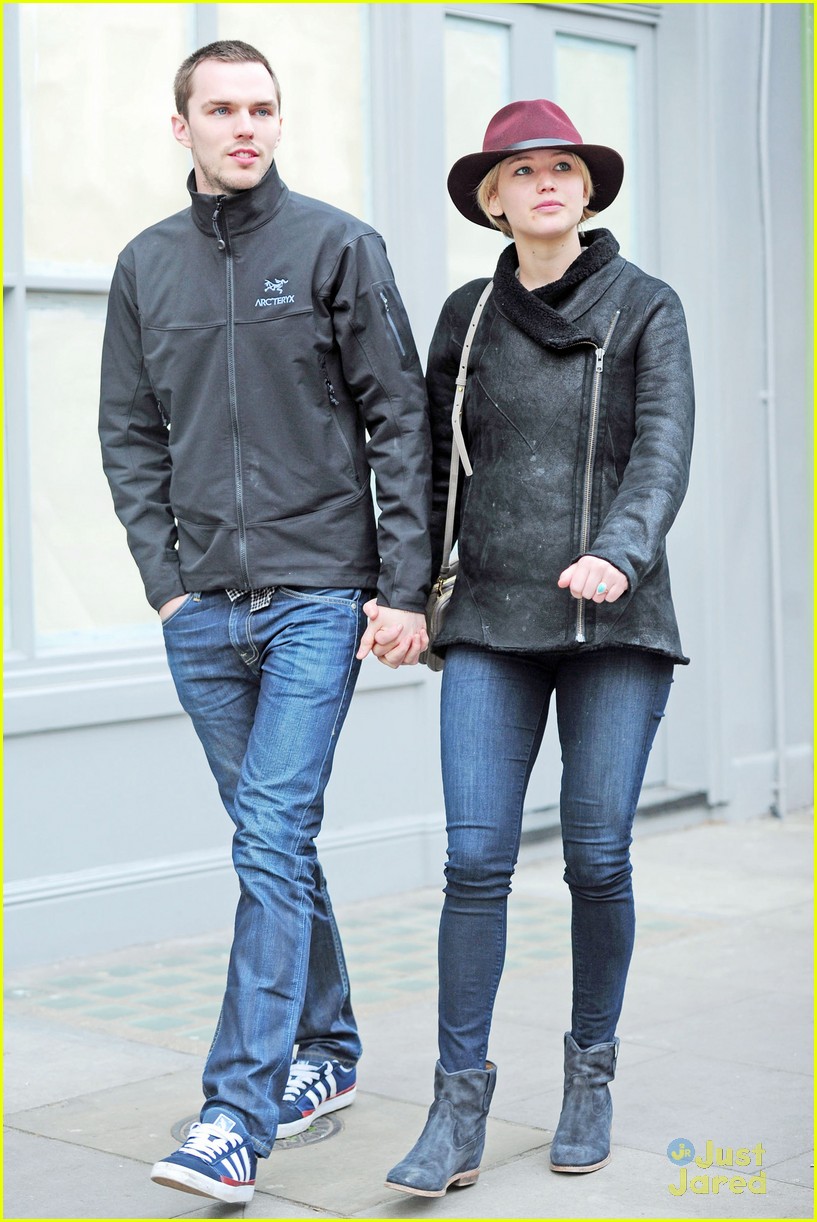 jennifer lawrence nicholas hoult hold hands look so in love in london 05