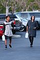 jaden smith carries pyramid to lunch 08