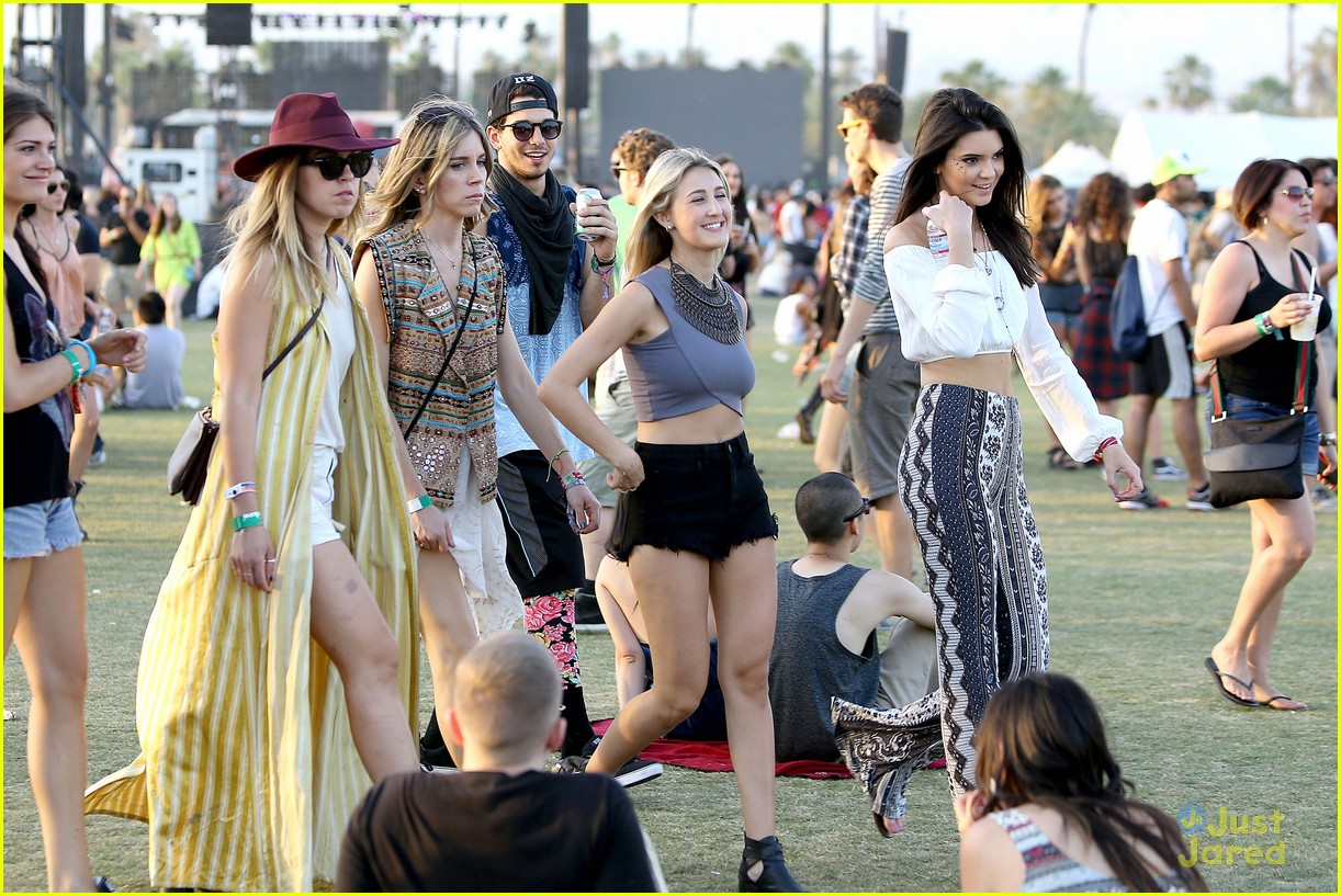 kendall and kylie jenner on an accesory hunt at coachella 201428