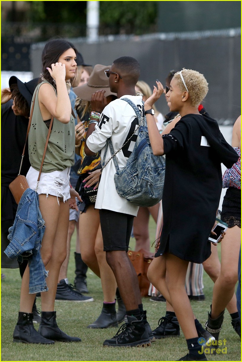 kendall and kylie jenner hang out with jaden and willow smith at coachella23