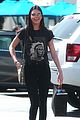 kendall jenner shows kanye west support shopping 08