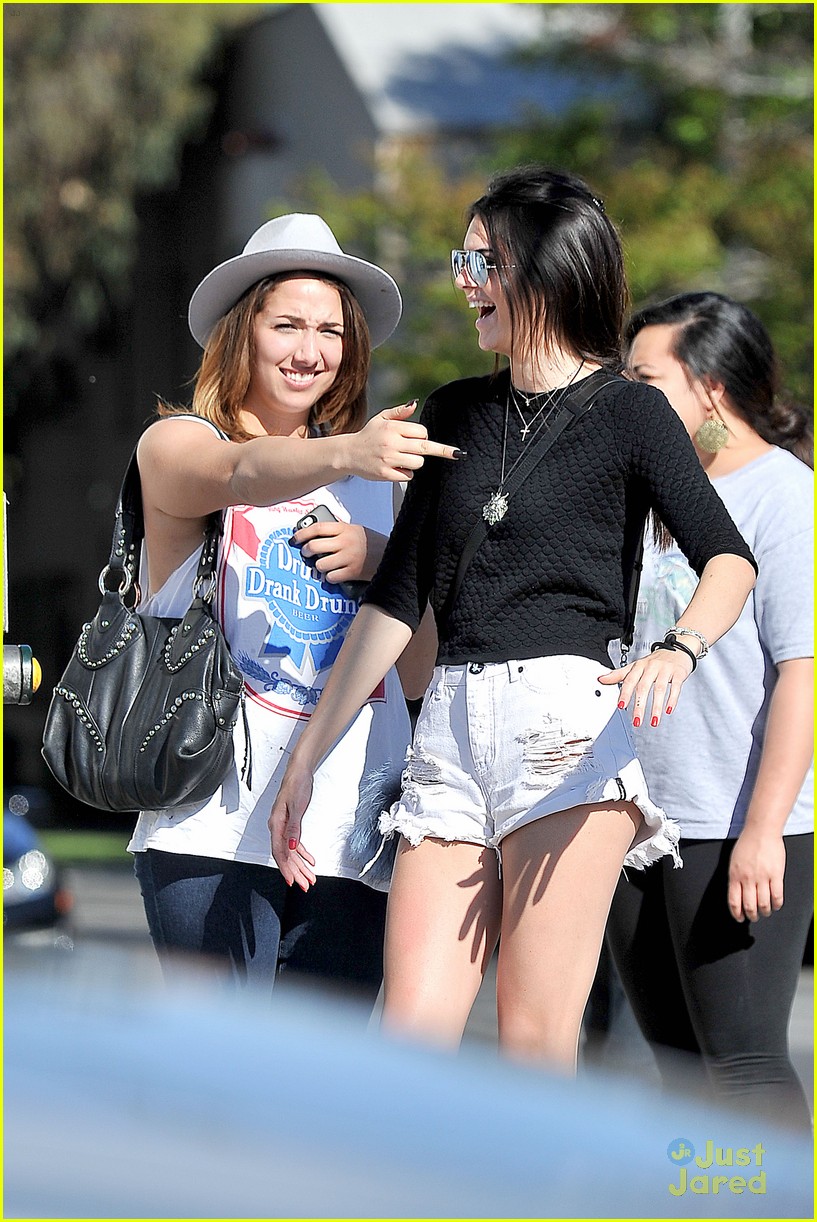 kendall jenner long legs sunday outing 12
