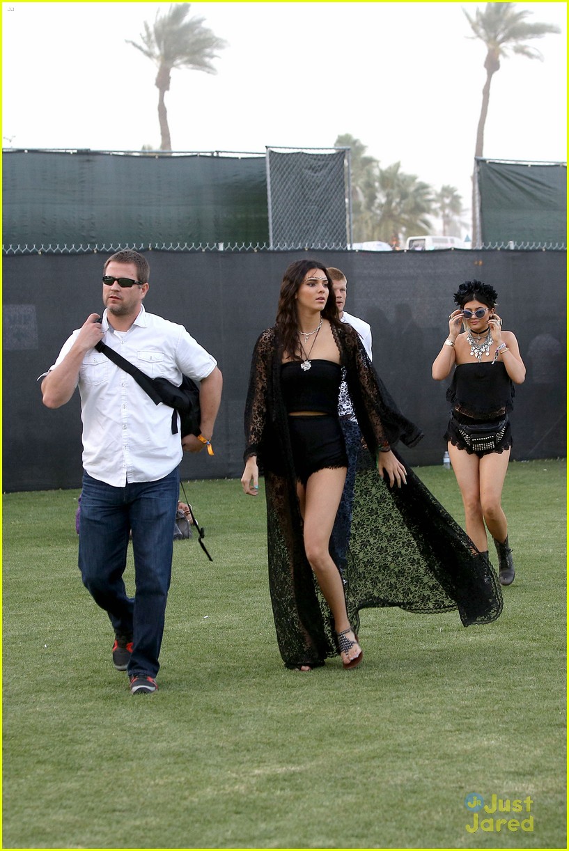 kendall kylie jenner went all out with coachella outfits 27