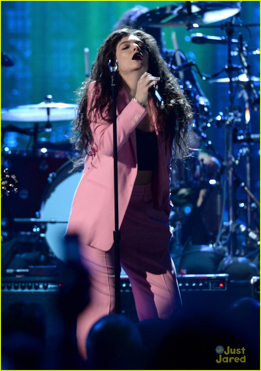lorde nirvana rock roll hall of fame 01